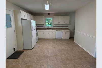 3013 Barcelona Way, Conyers, GA 30012 - Photo 6