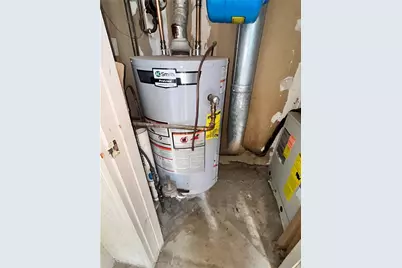 1502 River Green Drive NW, Atlanta, GA 30327 - Photo 8