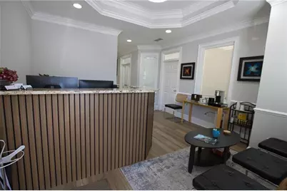 3535 Roswell Road #1, Marietta, GA 30062 - Photo 2