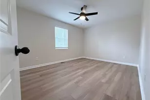 1223 Kathy Ct NE, Conyers, GA 30012 - Photo 18