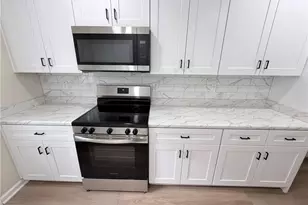 1223 Kathy Ct NE, Conyers, GA 30012 - Photo 10