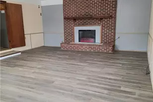 6593 Katie Ln, Morrow, GA 30260 - Photo 8