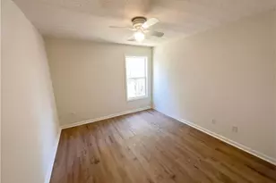 2120 Village Green Dr, Fairburn, GA 30213 - Photo 18