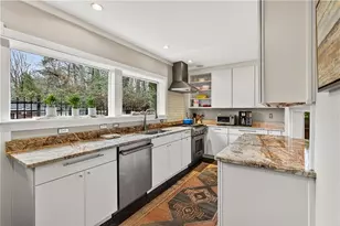 903 Cardova Dr NE, Atlanta, GA 30324 - Photo 14