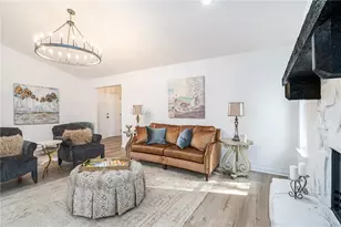 9760 Loblolly Ln, Roswell, GA 30075 - Photo 8