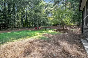 9760 Loblolly Ln, Roswell, GA 30075 - Photo 34