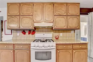 9337 Hidden Branch Dr, Jonesboro, GA 30236 - Photo 12