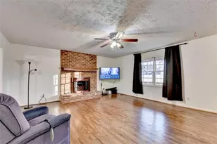 9337 Hidden Branch Dr, Jonesboro, GA 30236 - Photo 8