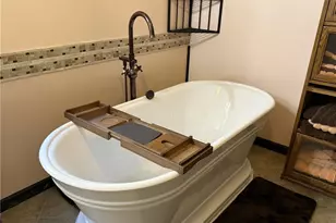 266 Robin Hood Dr, Murrayville, GA 30564 - Photo 18