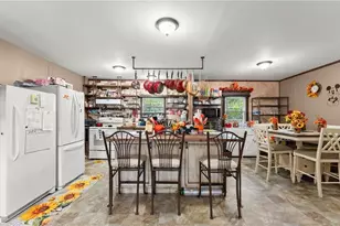 266 Robin Hood Dr, Murrayville, GA 30564 - Photo 6