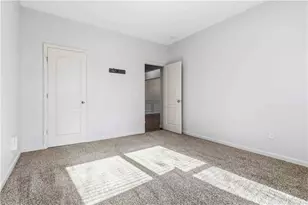 5675 Falls Landing Dr, Cumming, GA 30040 - Photo 20