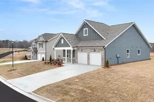 308 Cedar Hollow Dr, Conyers, GA 30094 - Photo 2