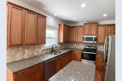 225 Lily Cove Drive, Loganville, GA 30052 - Photo 8