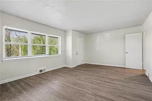 1660 Valencia Rd, Decatur, GA 30032 - Photo 4