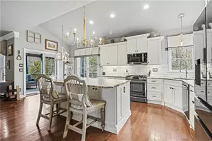 5995 Lake Windsor Pkwy, Buford, GA 30518 - Photo 10