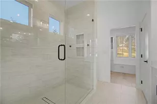 5306 Weeping Creek Trail, Flowery Branch, GA 30542 - Photo 18