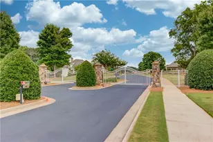 5306 Weeping Creek Trail, Flowery Branch, GA 30542 - Photo 52
