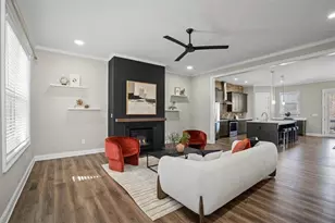 2357 Rover Ct, Atlanta, GA 30317 - Photo 2