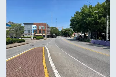 1689 Hosea L Williams Drive NE, Atlanta, GA 30317 - Photo 20