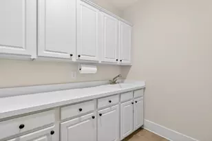 113 Austin Dr, Atlanta, GA 30328 - Photo 44