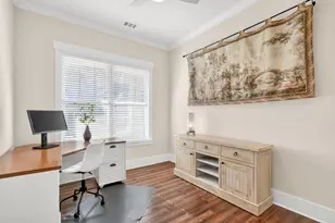 113 Austin Dr, Atlanta, GA 30328 - Photo 6