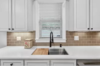 113 Austin Drive, Atlanta, GA 30328 - Photo 16