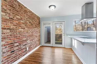 3083 Colonial Way, Atlanta, GA 30341 - Photo 8