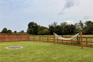 377 Cartecay Dr, Calhoun, GA 30701 - Photo 2