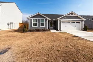 377 Cartecay Dr, Calhoun, GA 30701 - Photo 1