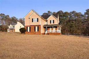 302 Mountberry Ct, Loganville, GA 30052 - Photo 2