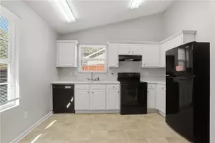 5629 Norman Ct, Atlanta, GA 30349 - Photo 14