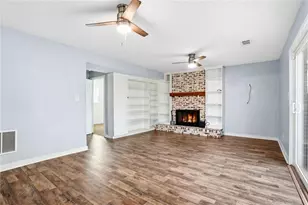 6310 Field Glen Rd, Stone Mountain, GA 30087 - Photo 10