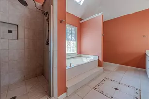 200 Fairway Ridge Dr, Alpharetta, GA 30022 - Photo 24