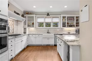 100 Hunting Valley Trail, Cumming, GA 30040 - Photo 18