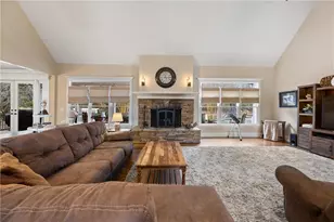 100 Hunting Valley Trail, Cumming, GA 30040 - Photo 10
