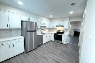 2897 Torreya Way SE, Marietta, GA 30067 - Photo 4