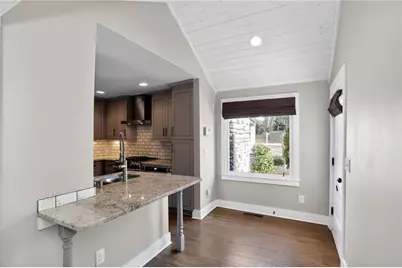 86 Woodstock Road, Roswell, GA 30075 - Photo 18