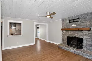 86 Woodstock Rd, Roswell, GA 30075 - Photo 14