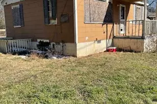 227 Atha St, Monroe, GA 30655 - Photo 2