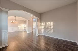 207 Reserve Crossing, Canton, GA 30115 - Photo 4