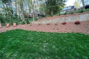 2639 Ridgemore Rd NW, Atlanta, GA 30318 - Photo 14