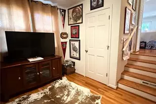 2639 Ridgemore Rd NW, Atlanta, GA 30318 - Photo 8