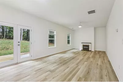 7892 Winkman Drive, Fairburn, GA 30213 - Photo 6