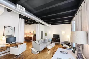 1736 Liberty Ln, Roswell, GA 30075 - Photo 2