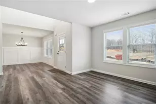 636 Rodeo Dr, Auburn, GA 30011 - Photo 4