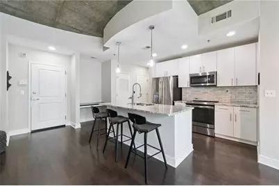 44 Peachtree Place NE #1030, Atlanta, GA 30309 - Photo 4