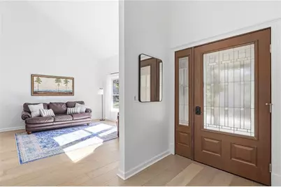 210 Leeward Lane, Roswell, GA 30076 - Photo 4