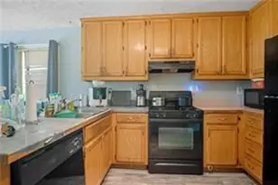 5747 Rex Mill Creek, Rex, GA 30273 - Photo 10