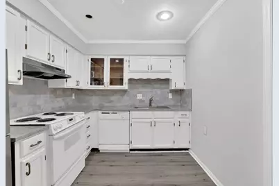 6520 Roswell Road #62, Sandy Springs, GA 30328 - Photo 16