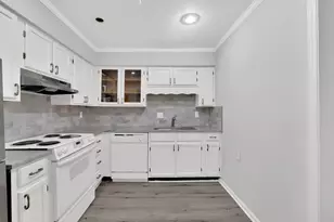 6520 Roswell Rd, Sandy Springs, GA 30328 - Photo 16